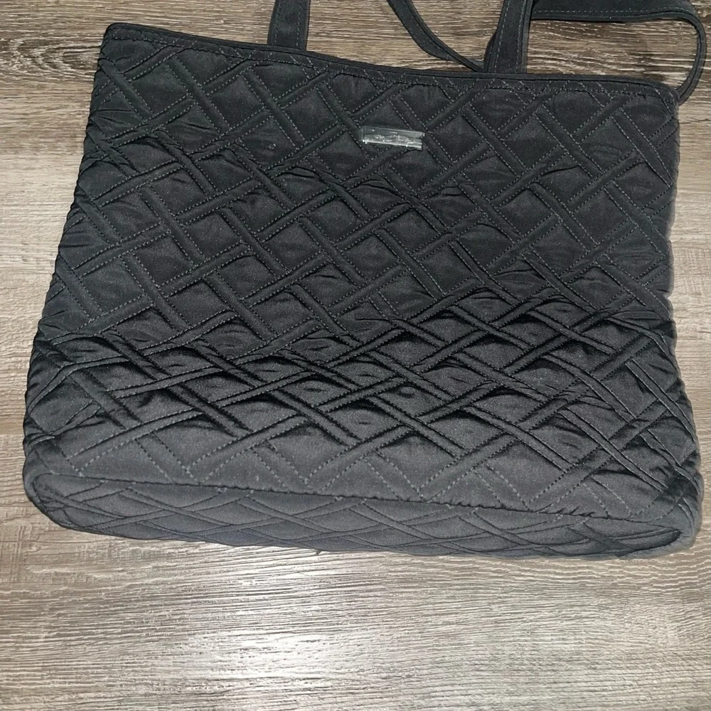 Vera Bradley Black Microfiber Large Quilted Tote BNOT NEVER USED - Picture 2 of 16